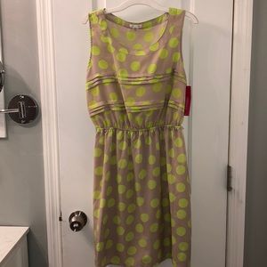 Tan&neon green/yellow dress